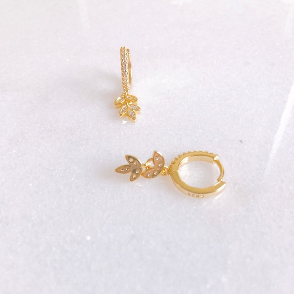 S925 leaves hoop earrings - Picture 3 of 6